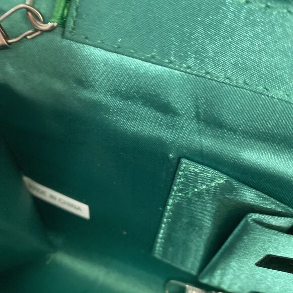 LULU TOWNSEND Green Sparkling Floral handbag purse clutch Stains Snap - Picture 9 of 12